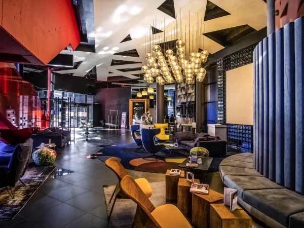 Лобі готелю Mercure